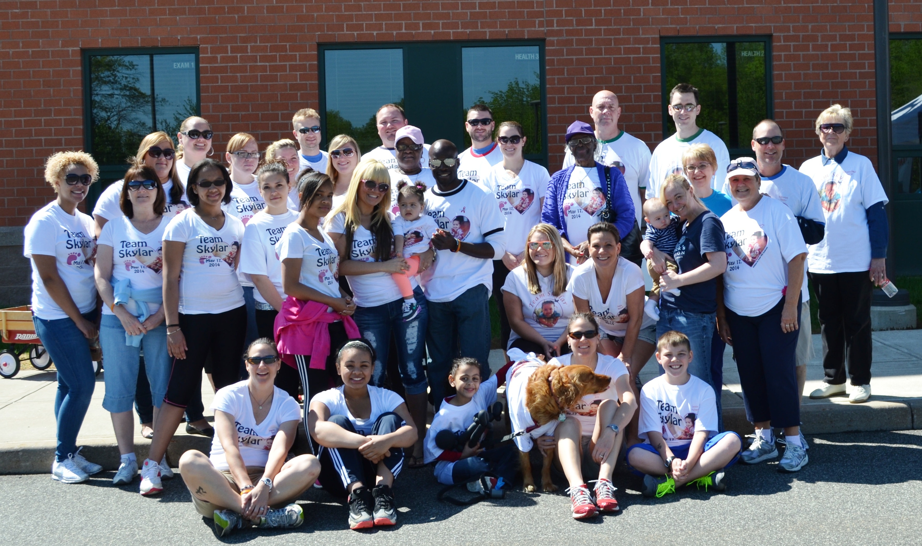 Team Skylar group photo at Walk and Roll event